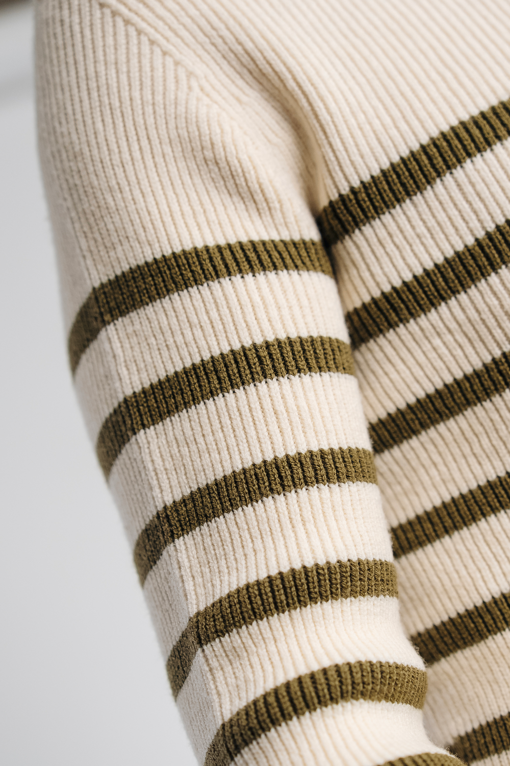 Packshot #couleur_ecru-kaki