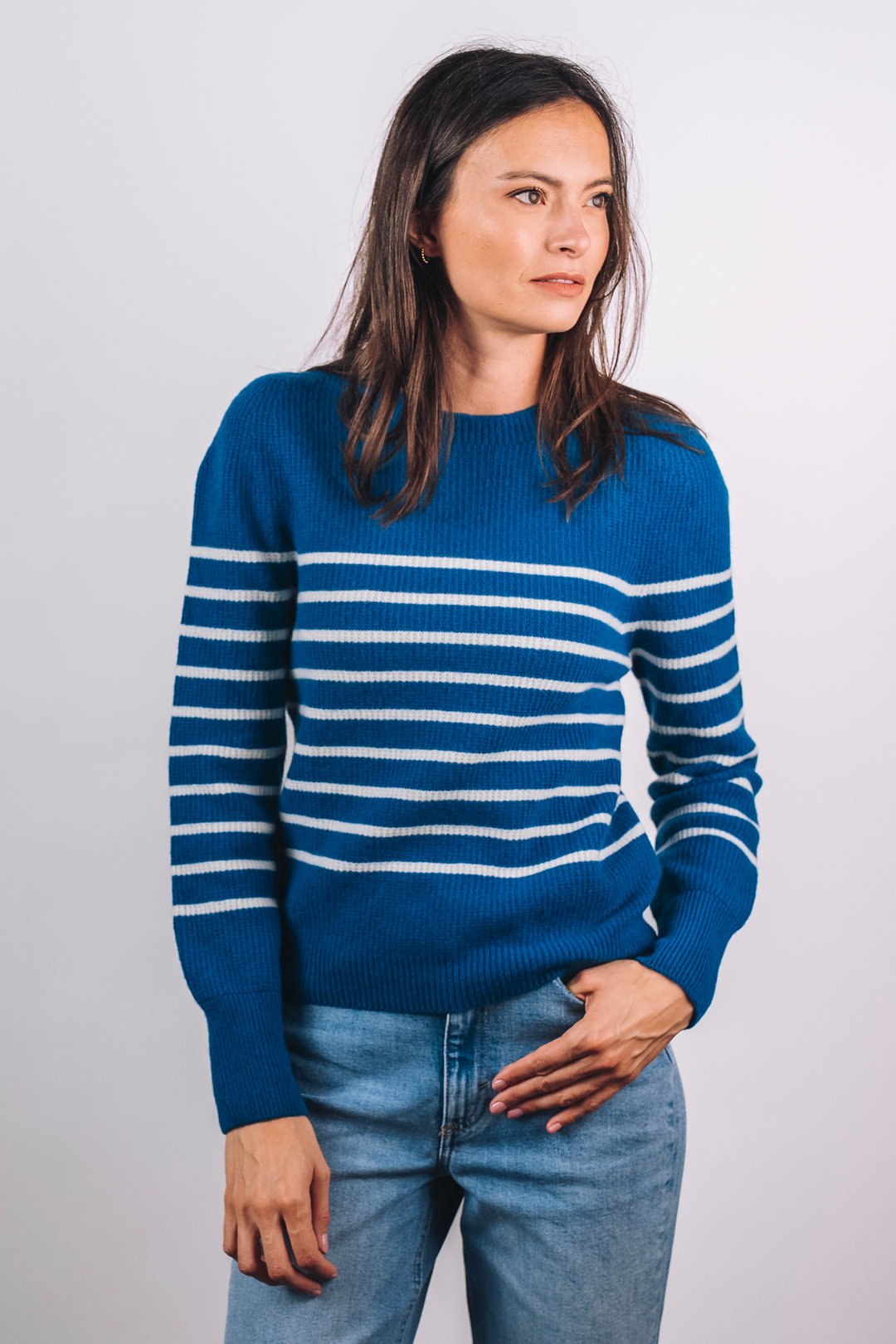 Packshot #couleur_paon-ecru