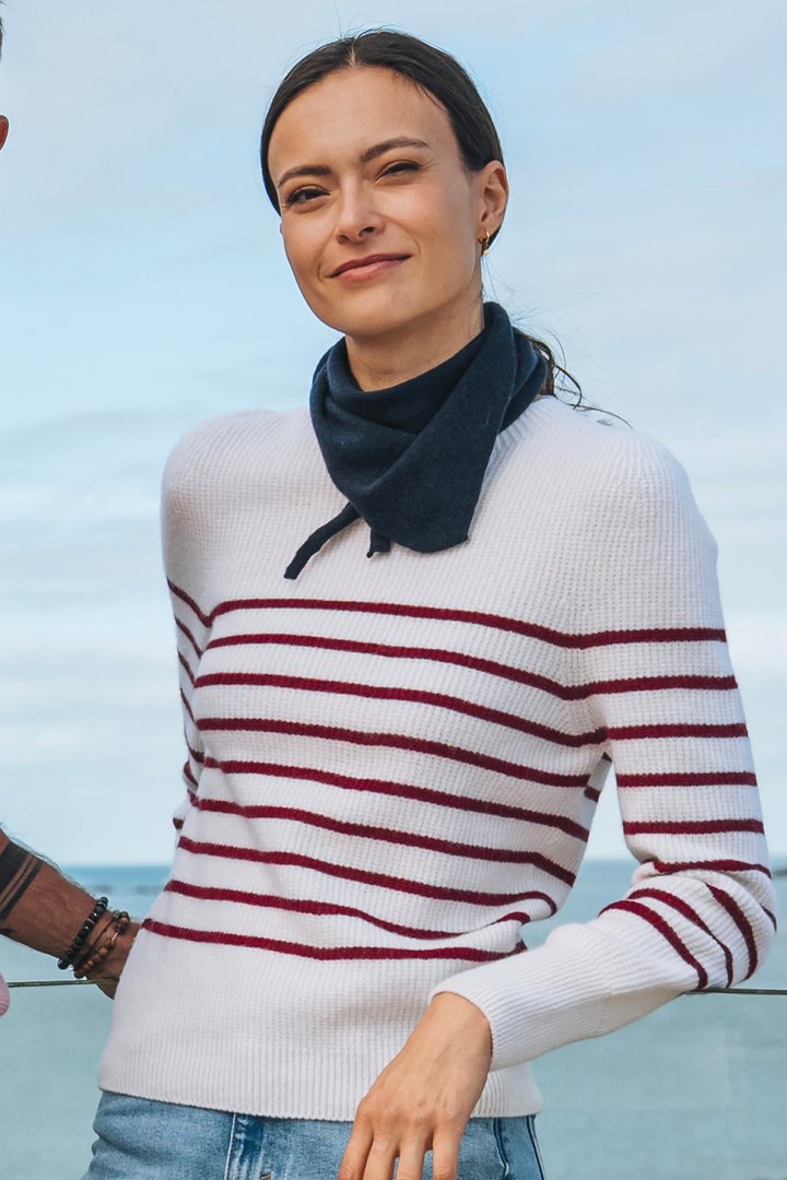 Packshot #couleur_ecru-bordeaux