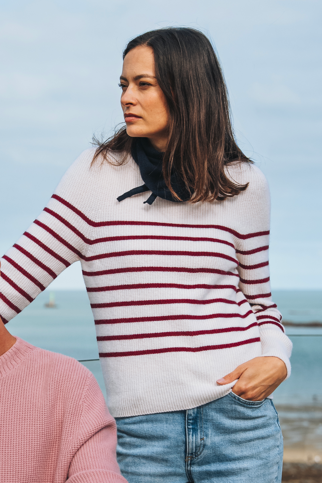 Packshot #couleur_ecru-bordeaux